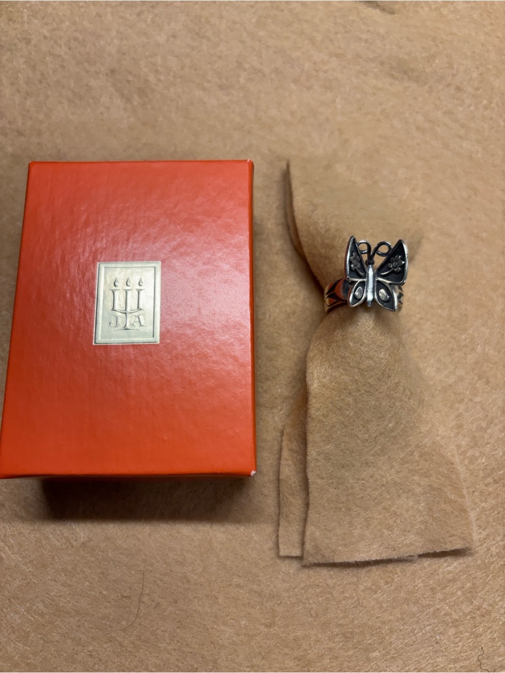 James Avery Mariposa Silver Butterfly Ring - Picture 7 of 7